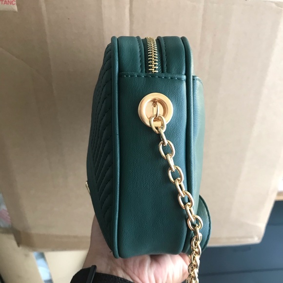 Bebe crossbody - Picture 10 of 10